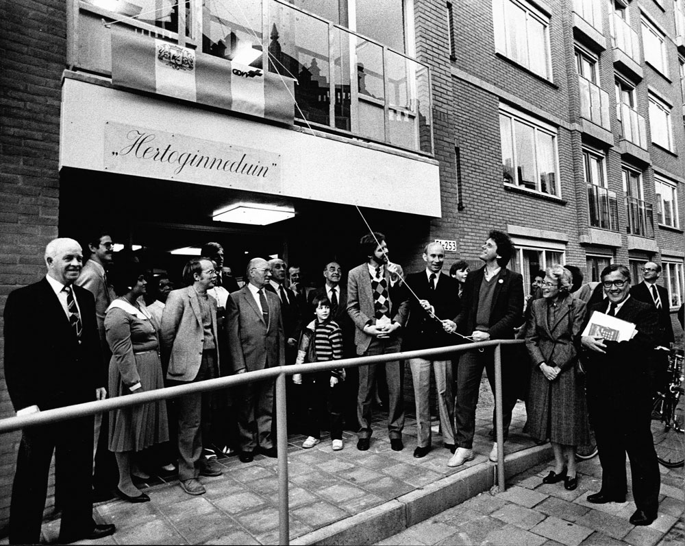 Opening van Woonzorgcomplex Hertoginneduin - 1983
